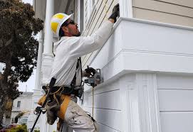 Best Vinyl Siding Installation  in Huntington, VA